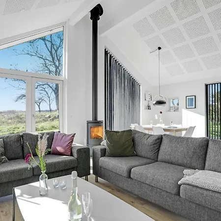 3 Bedroom Beautiful In