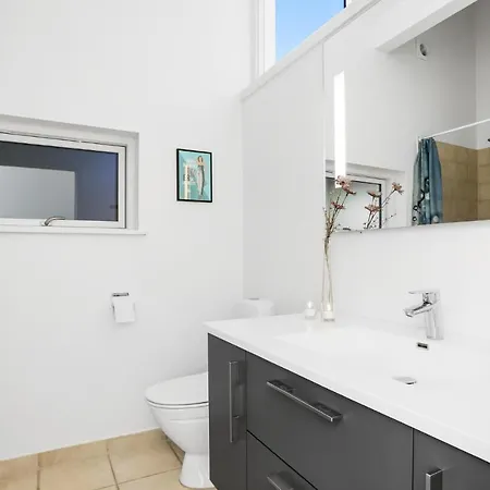 度假居 3 Bedroom Beautiful In 阿灵厄