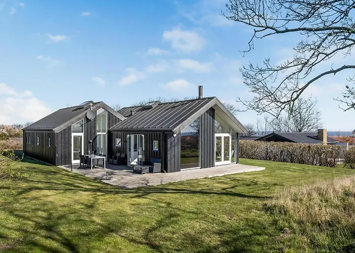 Nyaraló 3 Bedroom Beautiful In Allinge-Sandvig