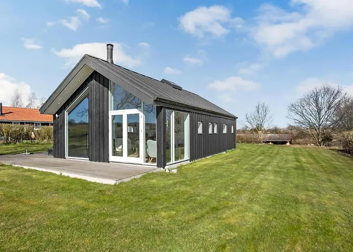 3 Bedroom Beautiful In Nyaraló