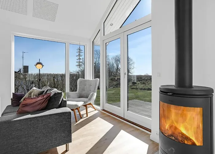 Nyaraló 3 Bedroom Beautiful In *